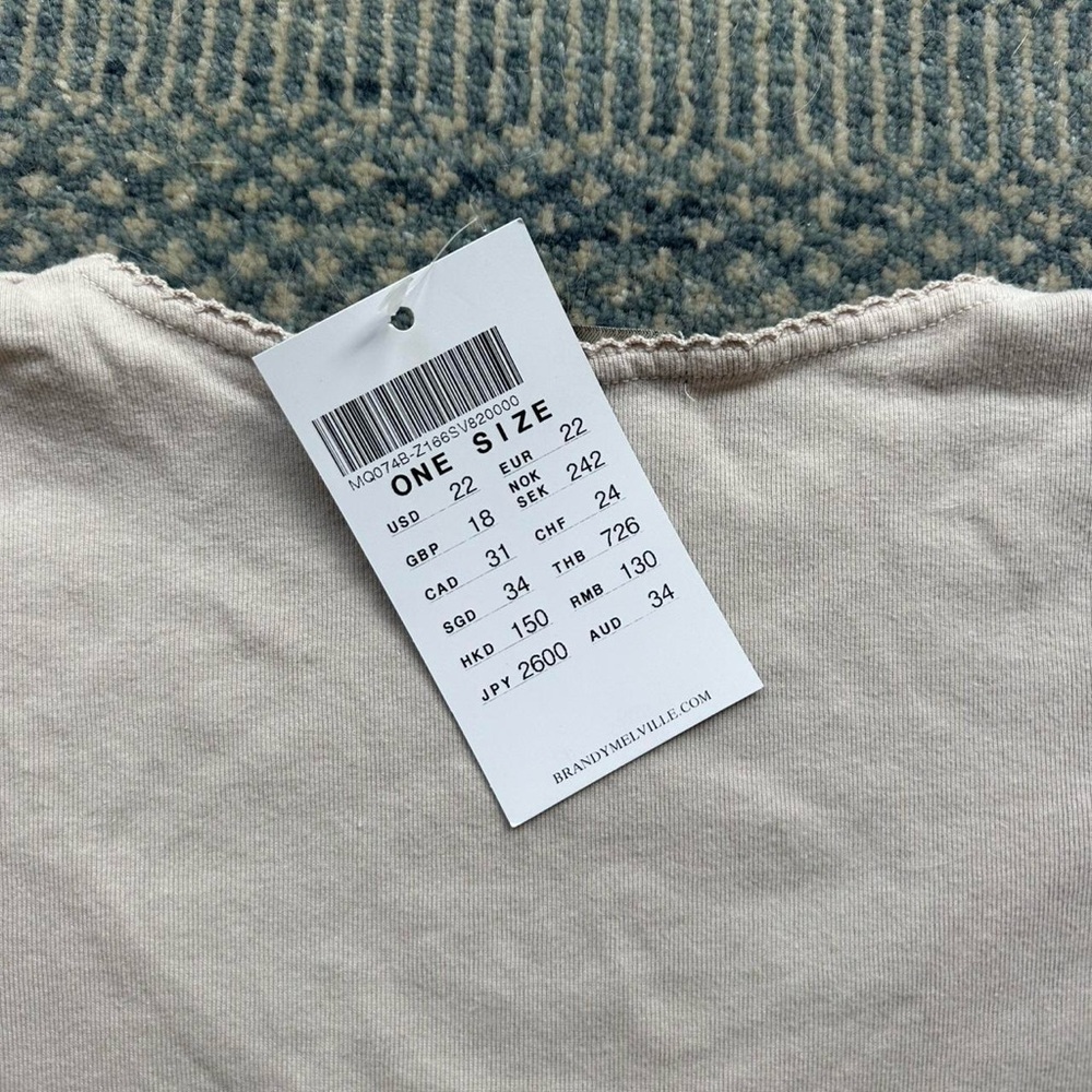 NWT Light Cream Short Sleeve Brandy Melville Ivonne Top - Picture 7 of 7